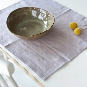 Bordsunderlägg i naturlinne (2 st), Dusty Rose | AmourLinen