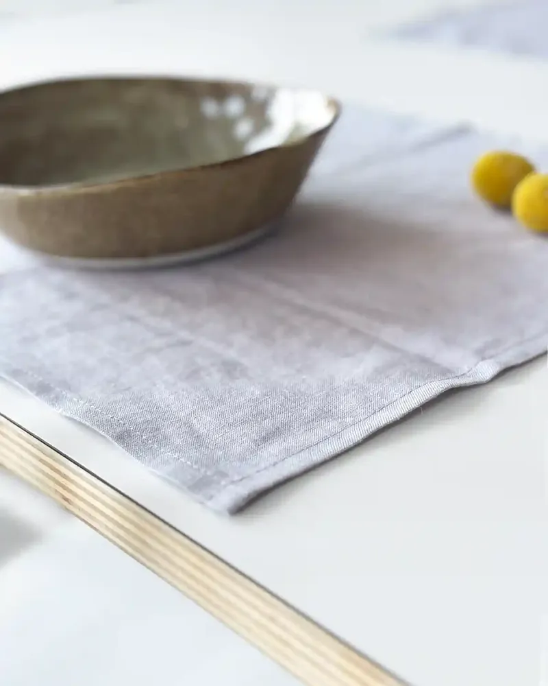 Bordsunderlägg i naturlinne (2 st), Dusty Rose | AmourLinen
