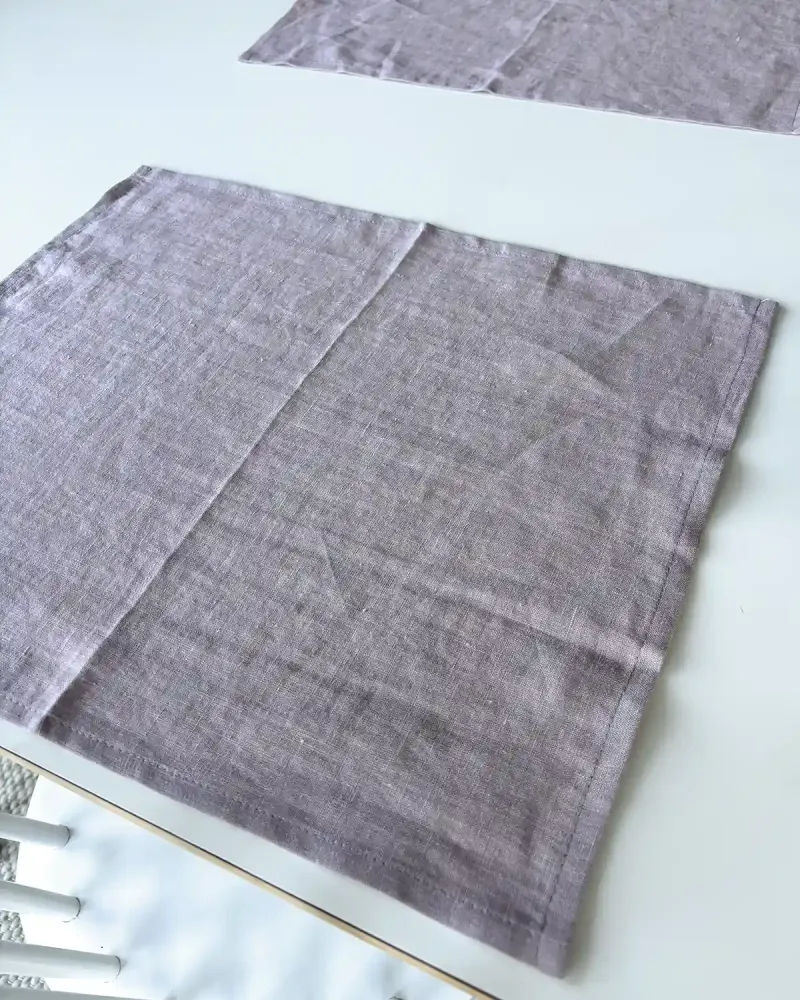 Bordsunderlägg i naturlinne (2 st), Dusty Rose | AmourLinen