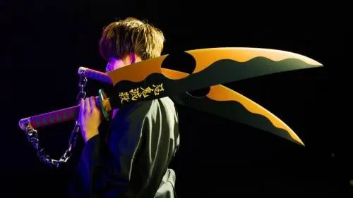 DEMON SLAYER - Nichirin Tengen Uzui Sword - Réplique Proreplica 110cm