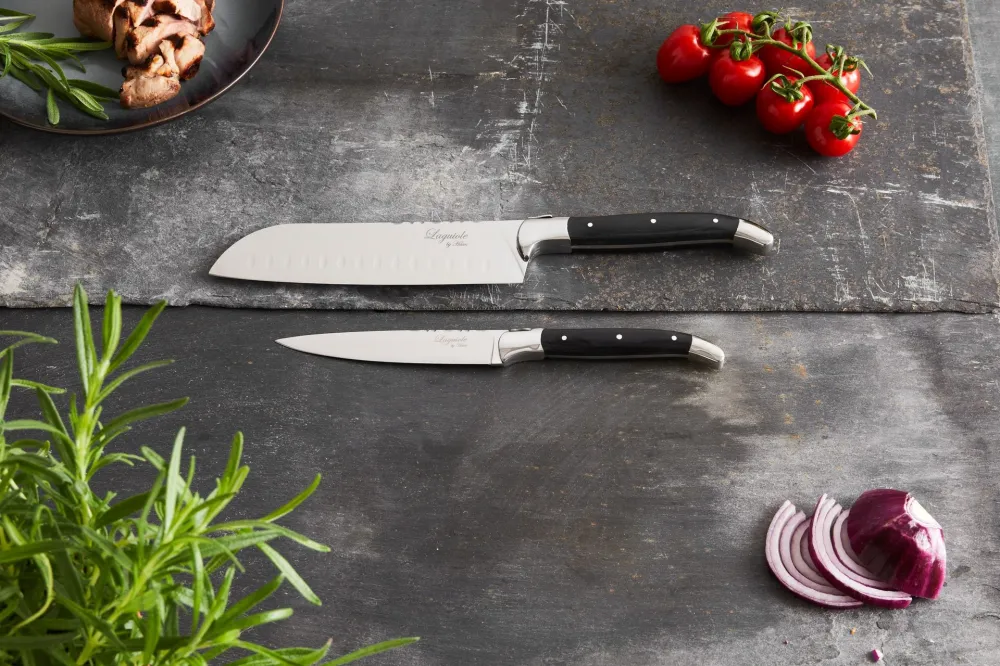 Knivar FunNordic Laguiole Hâws Santoku + Universalkniv Onyx Trä