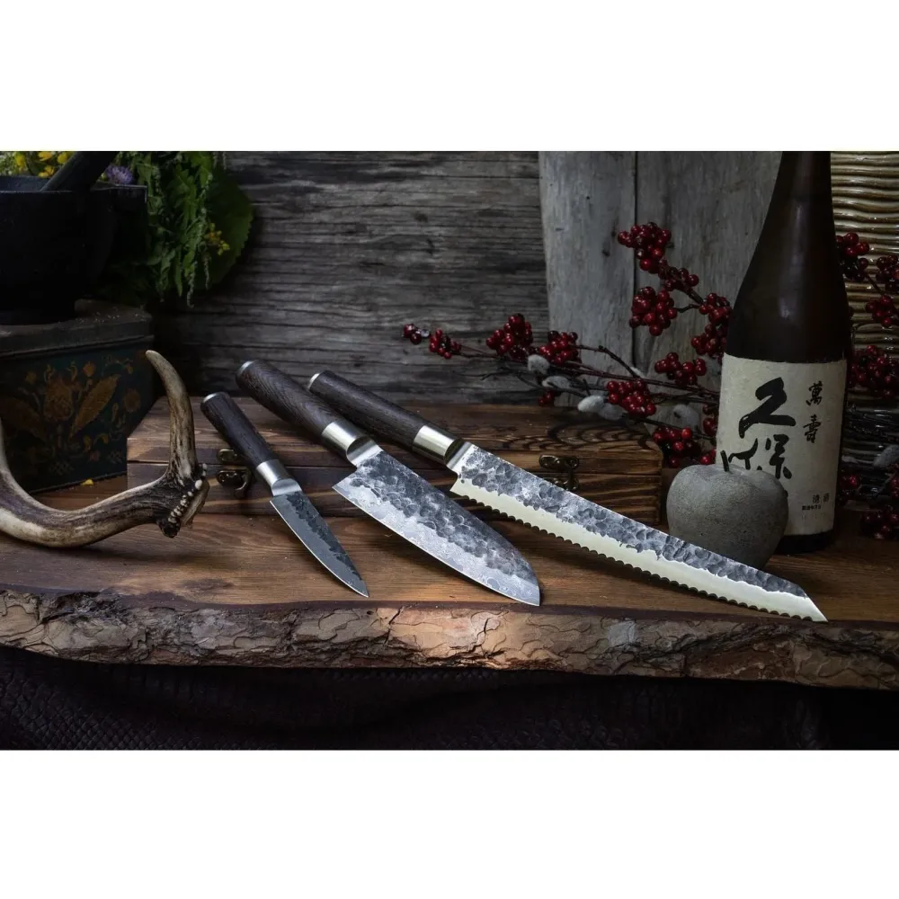 Satake Kuro Knivset 3 Delar (Brödsåg, Petty, Santoku)