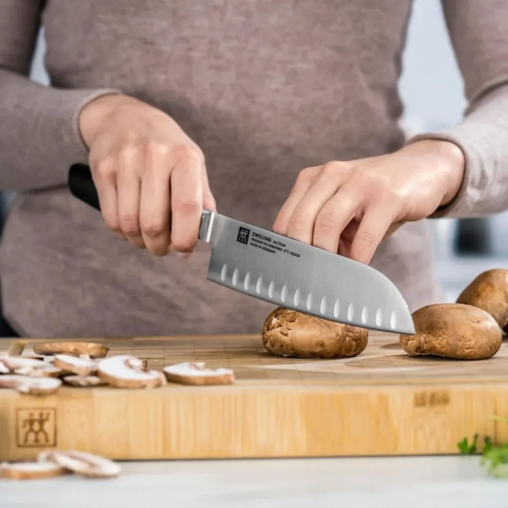 ZWILLING Santoku kniv ALL * STAR 18 cm, träkol logga, Zwilling