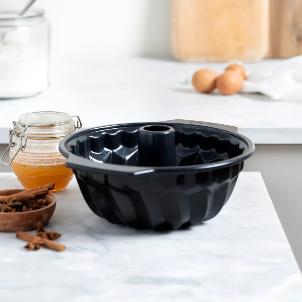 Bakprodukter FunNordic Bundtform / sockerkaksform 24 cm