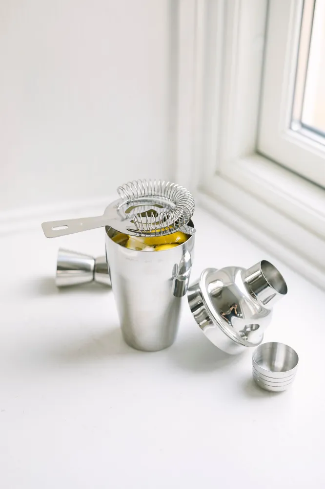 Costello Shaker