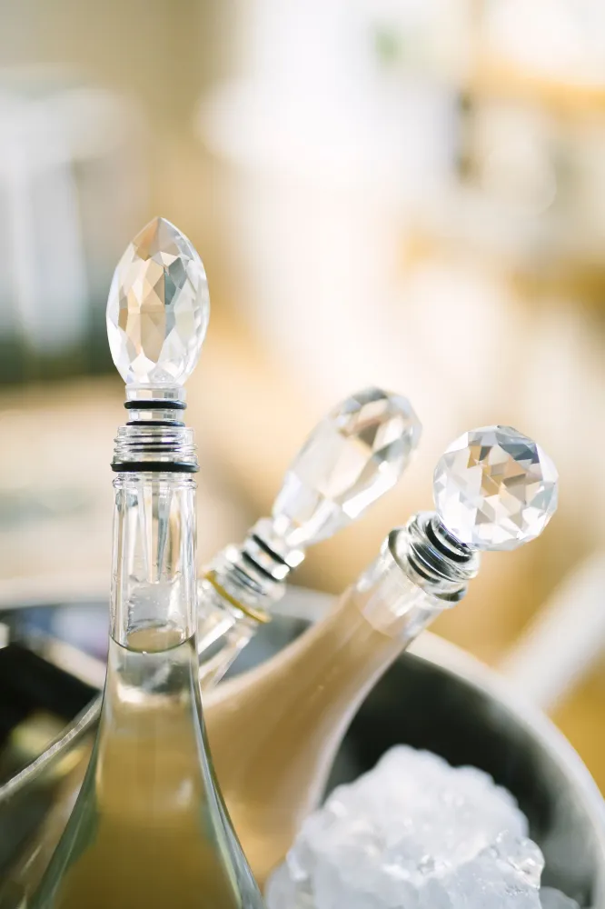 Glimmer Bottle Stopper