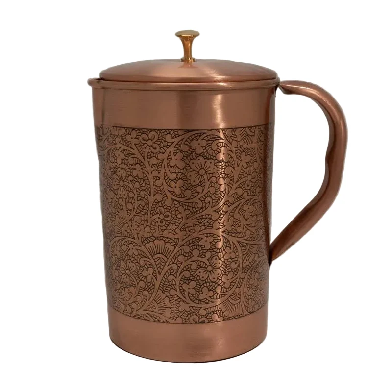 Ren kopparkanna med blommönster och lock ± 2 liter