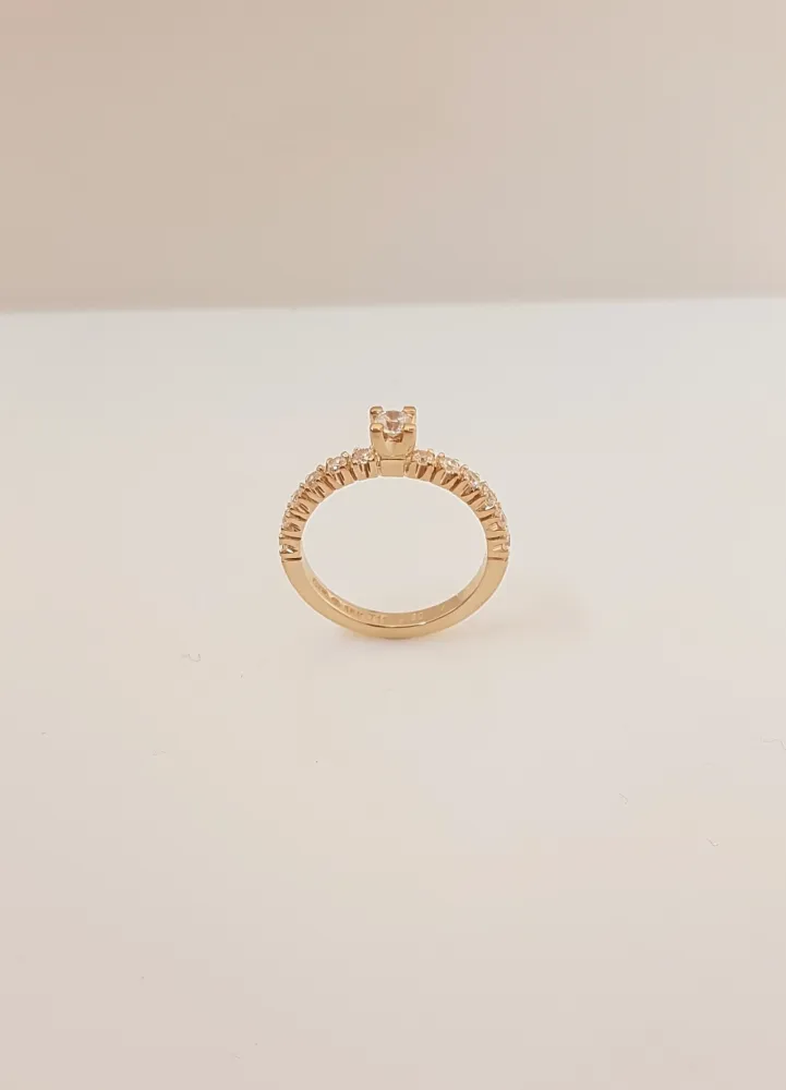 Molly 0.10ct + 12x0.02ct