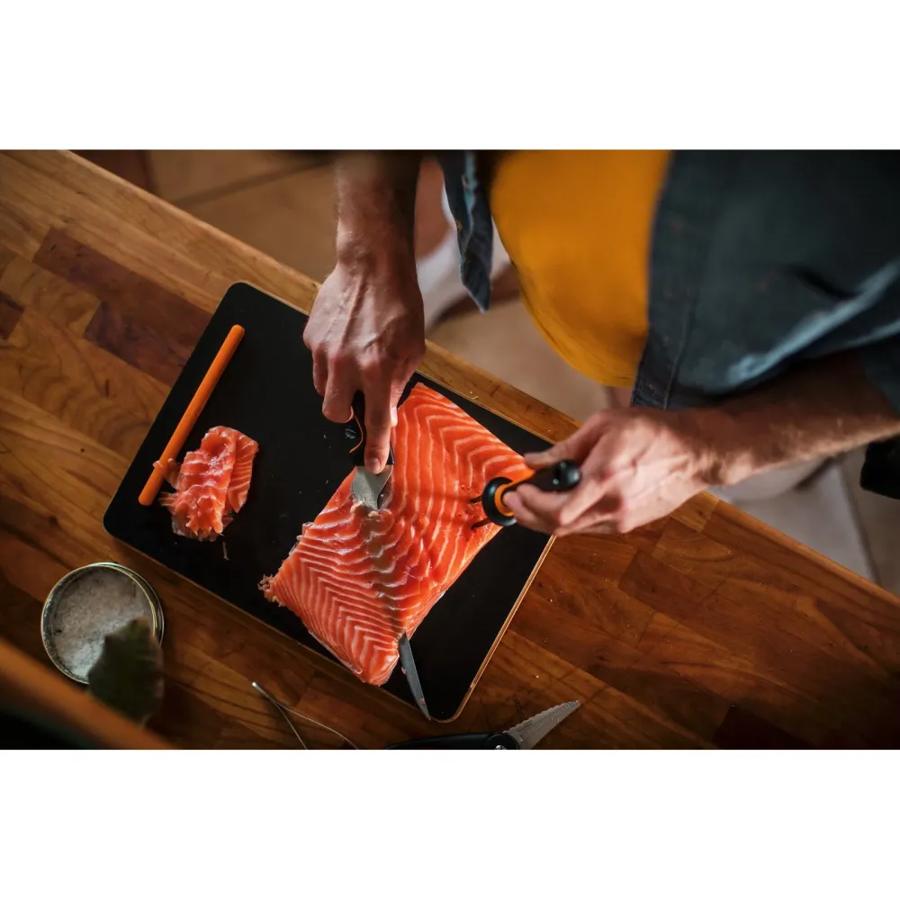 Fiskars FF filékniv 22cm