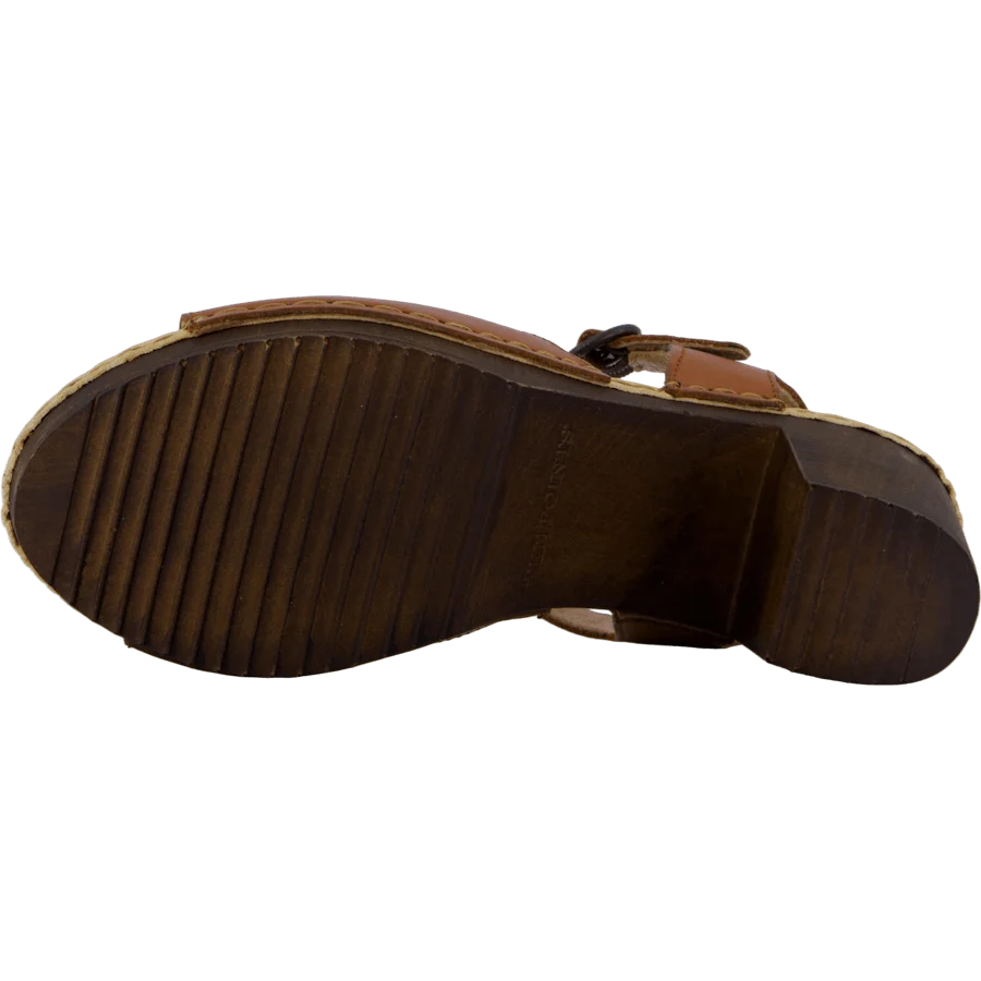 Amelia Cognac Ten Points