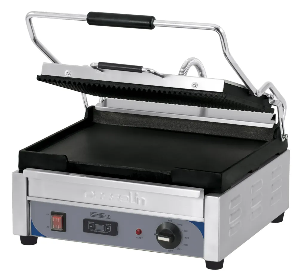 Kontaktgrill Premium spacious räfflad - slät med timer