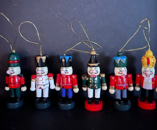 Nötknäppare Smällkaramell - Traditionell design från Robin Reed