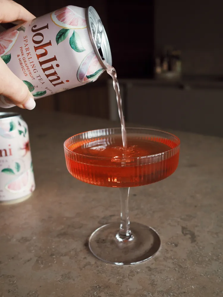 Johlini Sparkling Tea - Pink Grape & Hibiscus