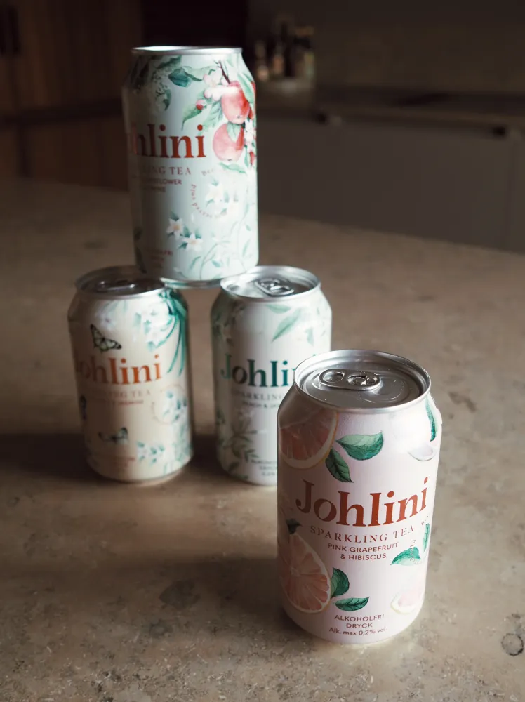 Johlini Sparkling Tea - Pink Grape & Hibiscus
