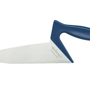 Ergonomisk kockkniv, soft touch - unik och lätt. 22,2 cm. Finns i 5 unika färger Safir