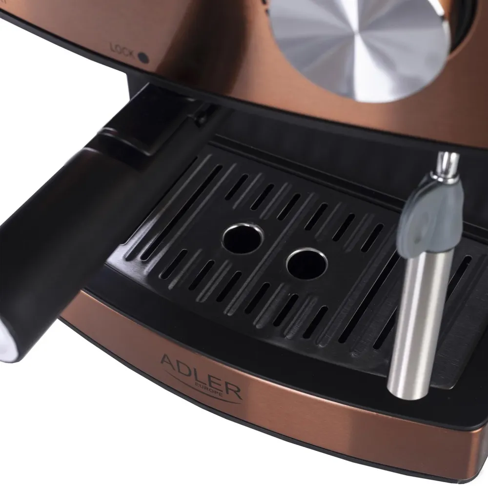 Adler espressomaskin, 15 bar, 850W, mjölkskummare, AD4404cr