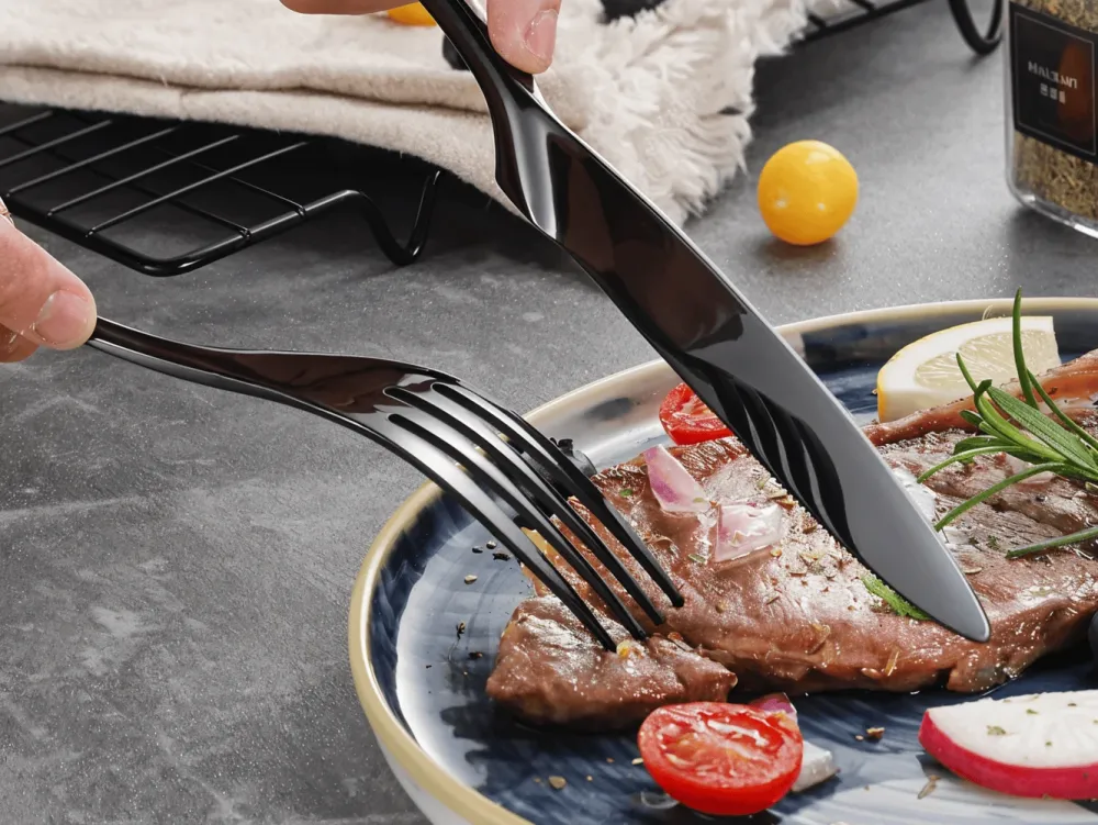 GlamourWare Bestickset i Rostfritt Stål - 5/20-Delars Adjust Porslin Bestickset Svart