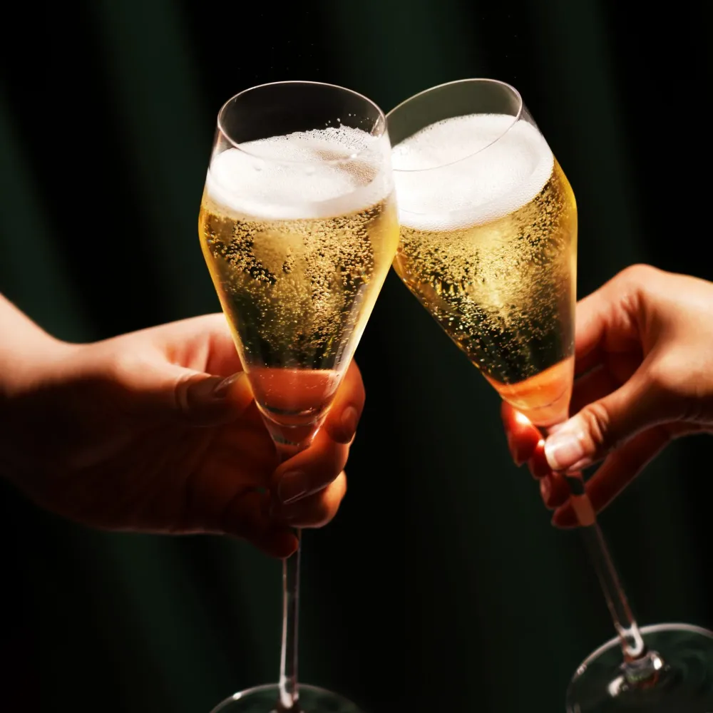 Glas FunNordic Vinklade Kristall Prosecco-glas av Viski®