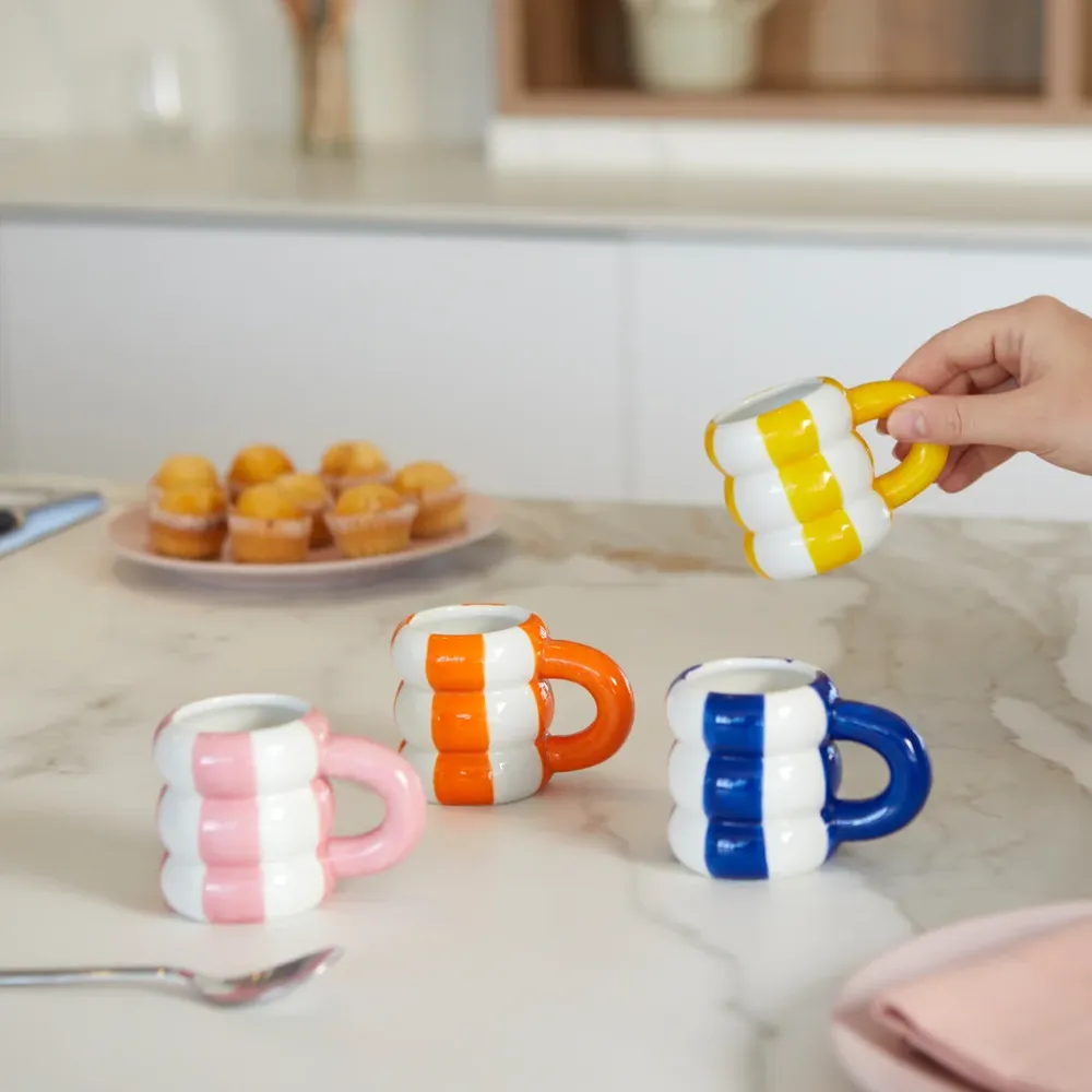 Place 4 Kaffekoppar i keramik Floats, blandade färger