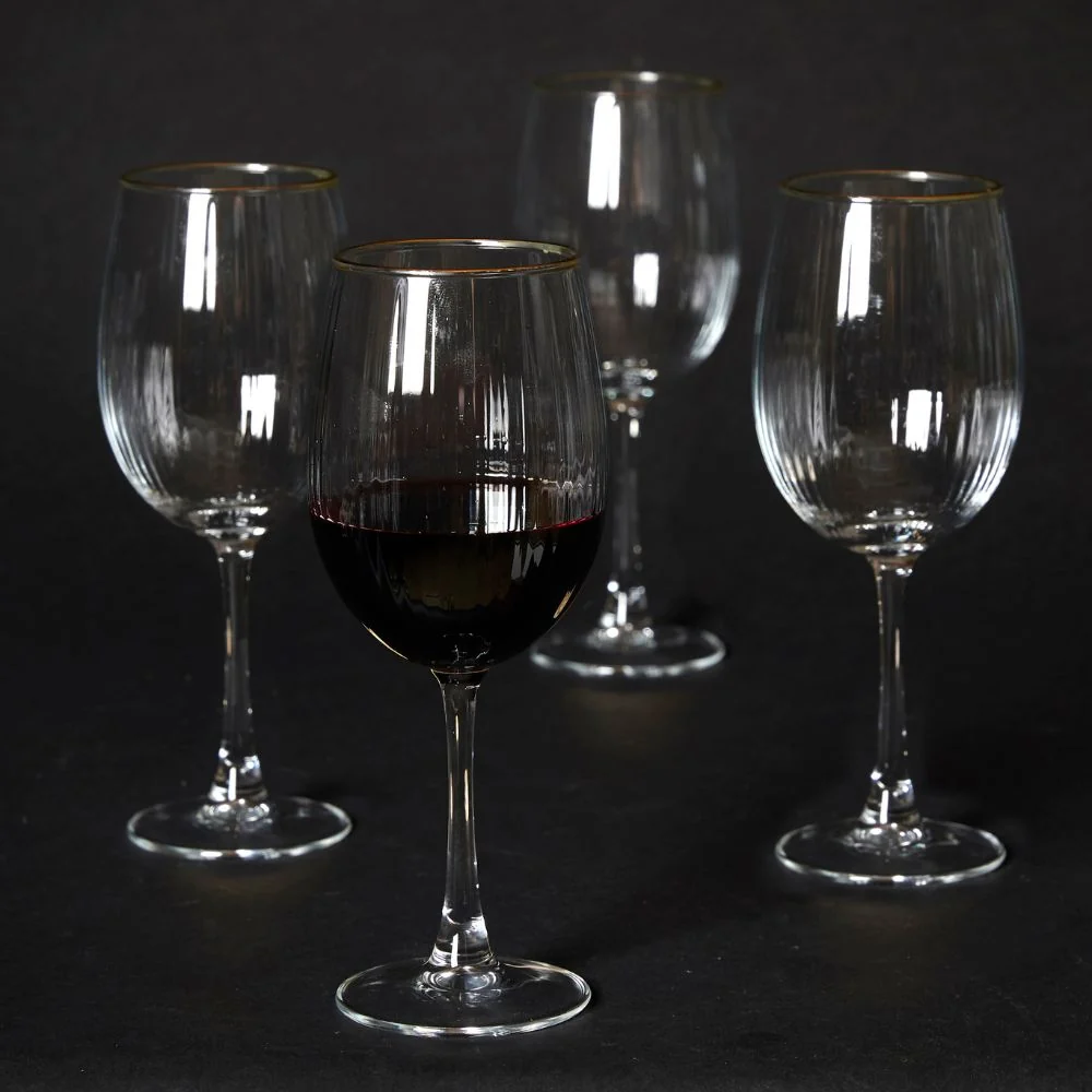 Rödvinsglas 45 cl. räfflat med guldkant - 4 st.