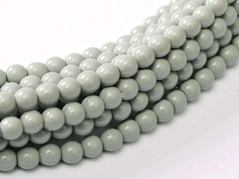 Tjeckiska Fiesta Pearl - Shiny Grey Mist 2mm, 1 sträng