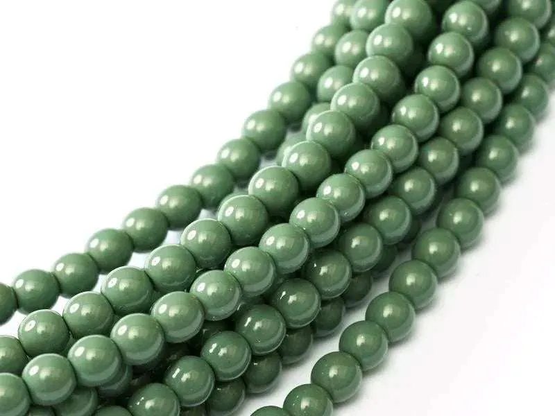 Tjeckiska Fiesta Pearl - Shiny Hartford Oliv 3mm, 1 sträng