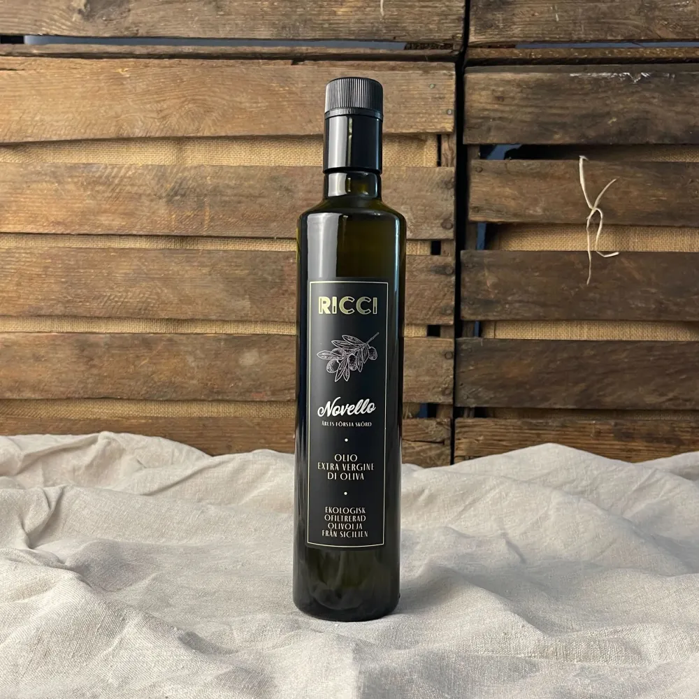 Ofilterad kallpressad Novello olivolja EKO 0,50L
