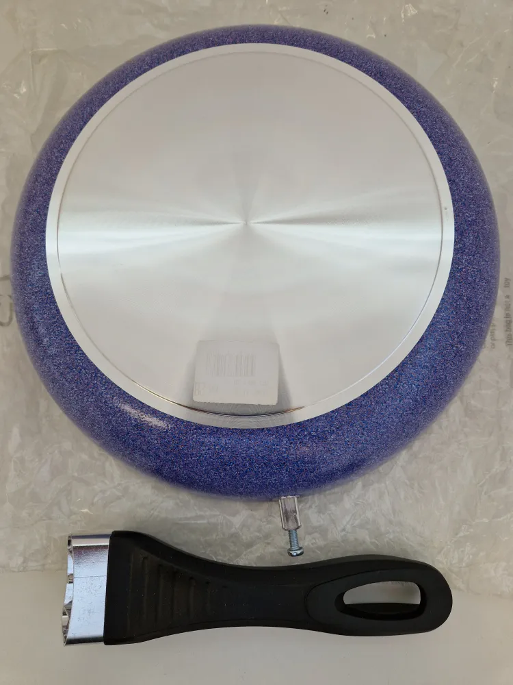 NYTT! KÖKSKUNGEN stekjärn med nonstickbeläggning.