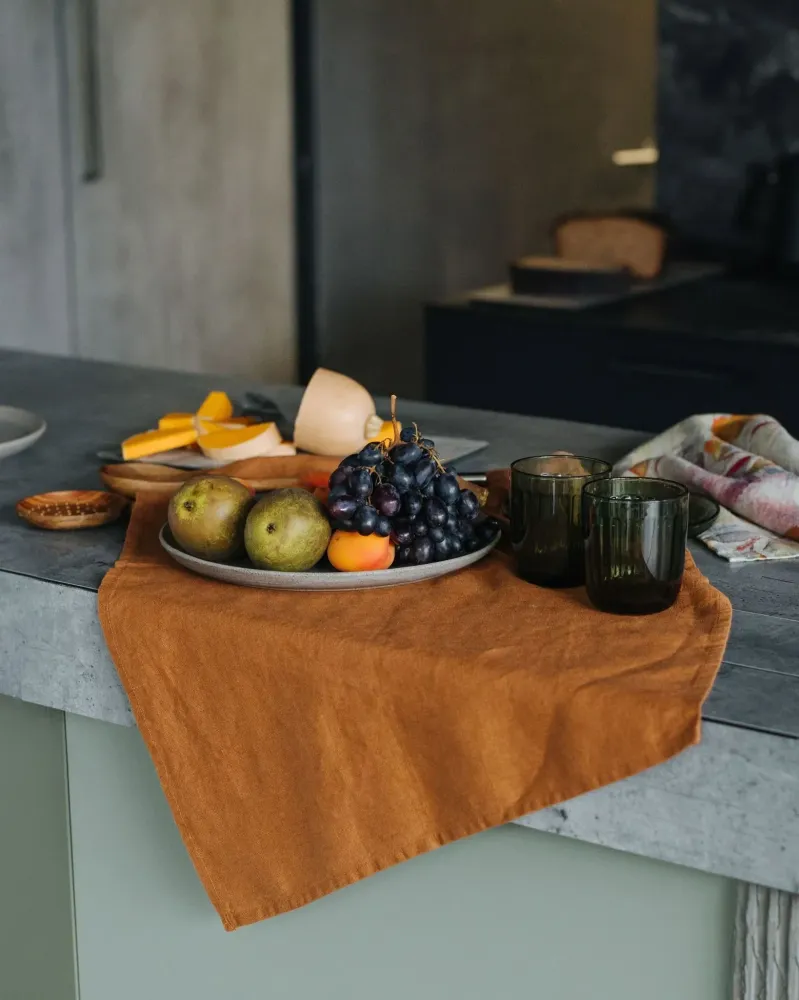 Kökshandduk i naturlinne, Hazelnut | Linen Tales