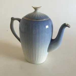 Bing og Grøndahl Ballerina med Guld Kaffekande No. 301