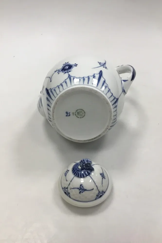 Bing & Grøndahl Blåmalet Musselmalet Kaffekande No 301