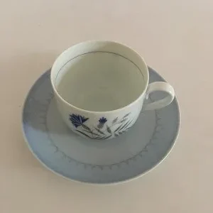 Bing & Grøndahl Demeter / Blå Kornblomst Kaffe og Underkop No 102