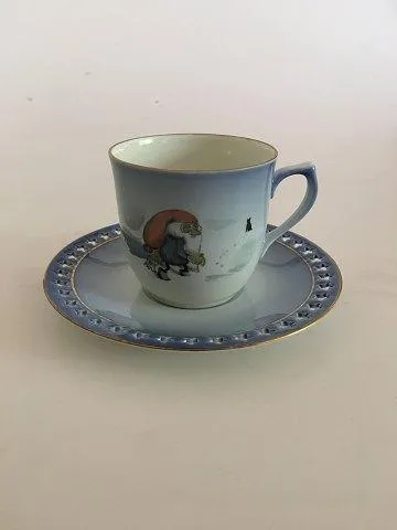 Bing & Grøndahl Harald Wiberg Julestel Kaffekop med Underkop No. 3505/305