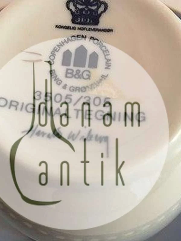Bing & Grøndahl Harald Wiberg Julestel Kaffekop med Underkop No. 3505/305