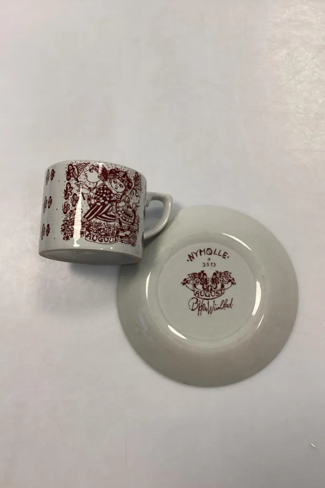 Bjørn Wiinblad Nymølle Månedskop med underkop - AUGUST No. 3513