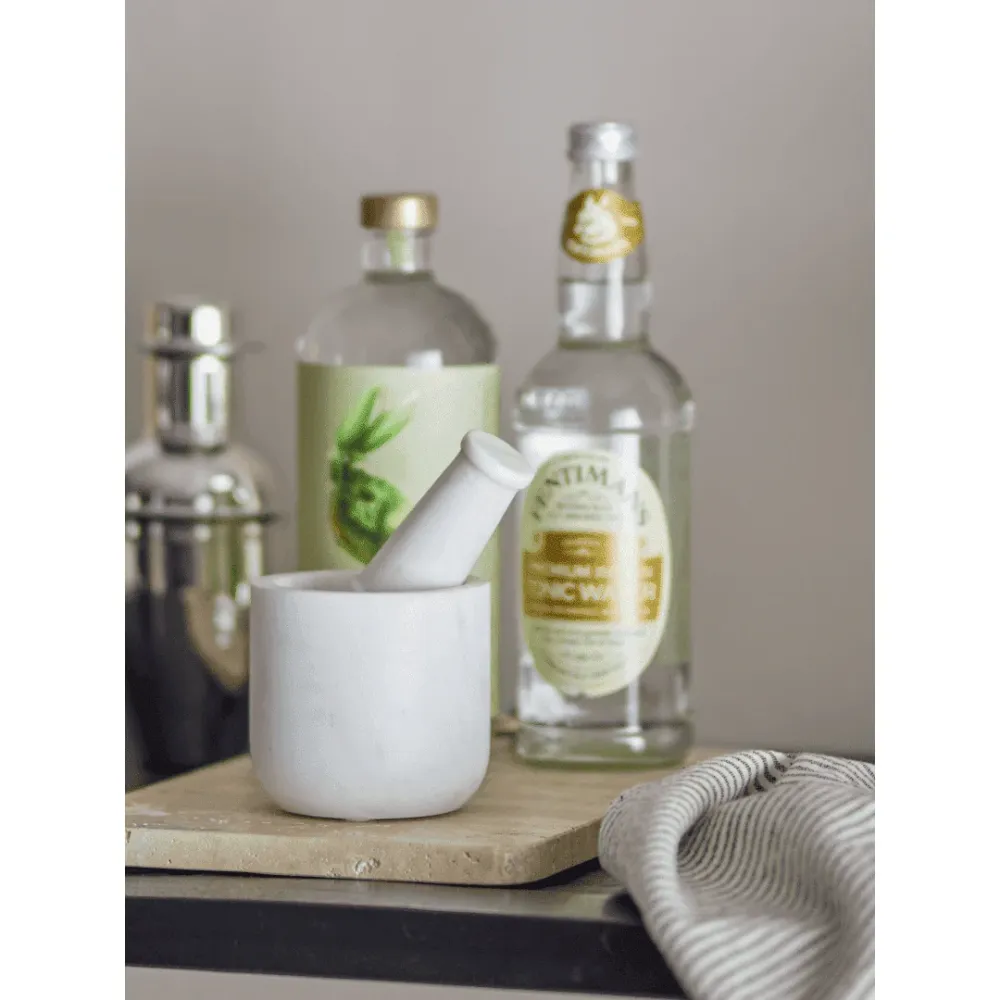 Bloomingville Misaki Mortel Och Mortelstöt Vit Marmor (SEP)