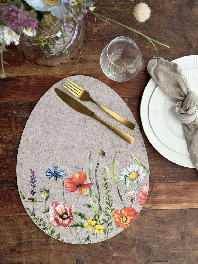 Bordstablett påsk - Beige oval