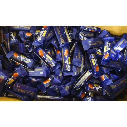 Cadbury mjölkmjölkbitar 10 kg ca. 830 st (bulkbox)