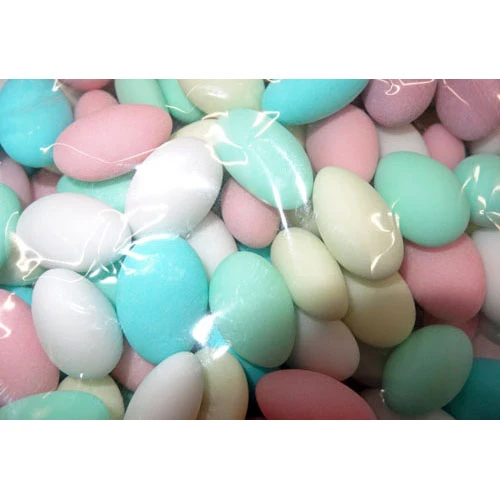 Sockerbelagda mandlar blandade färger 1 kg Confectionery House