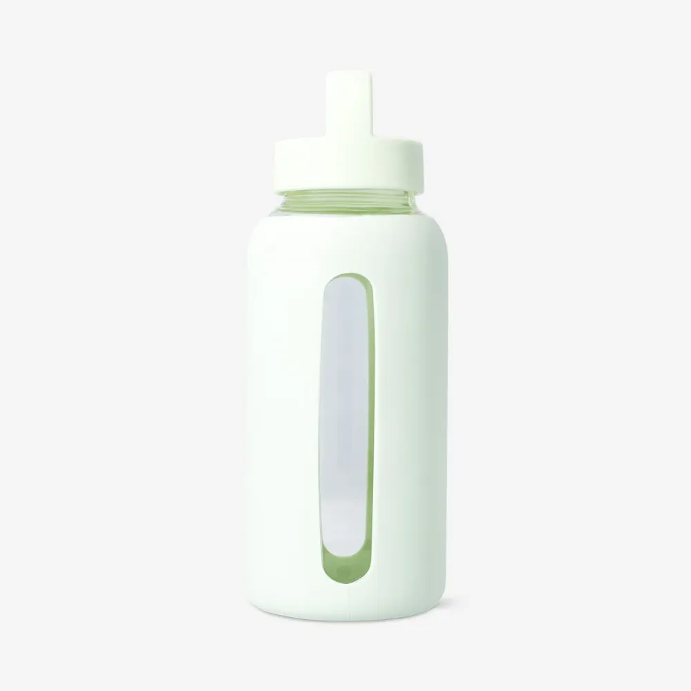 Dricksflaska i grönt glas med silikonlock - 800 ml