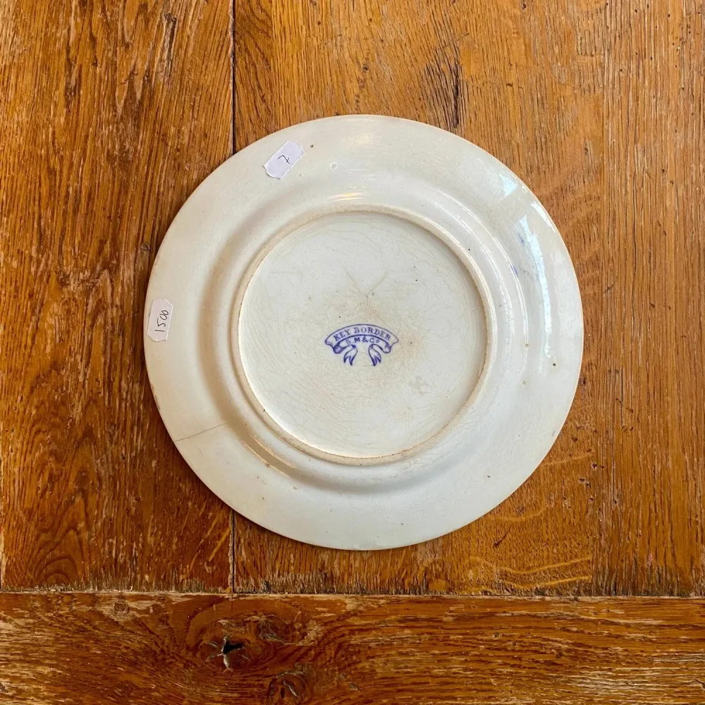 English “Key Border” Plate Etruscan Vases – Mid-19th Century