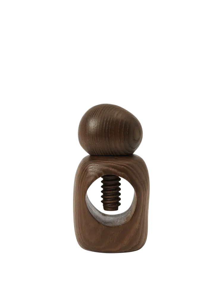 Cairn Nut Cracker - Dark Brown Ferm Living - SE