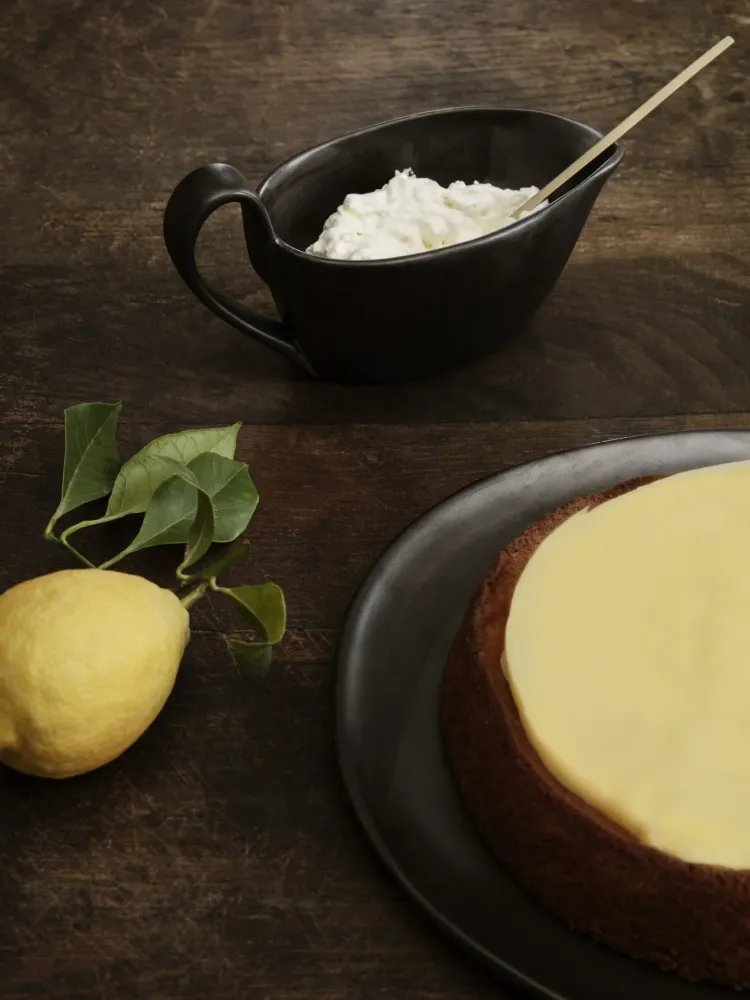 Flow Sauce Boat - Black Ferm Living - SE