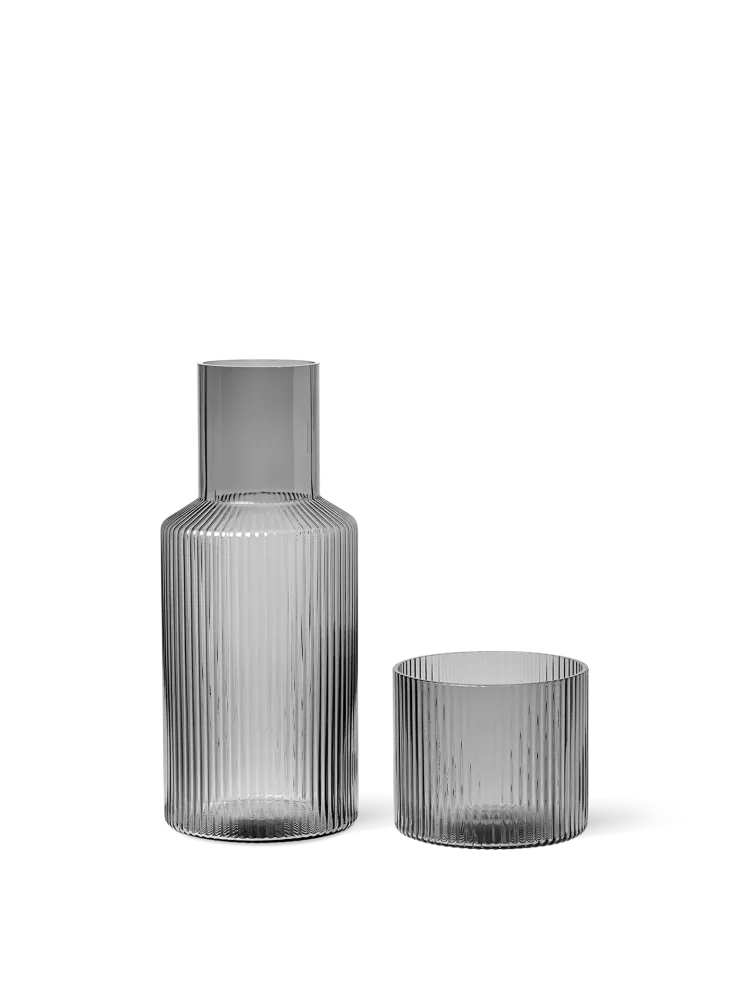 Ripple Carafe Set - Small - Smoked Grey Ferm Living - SE