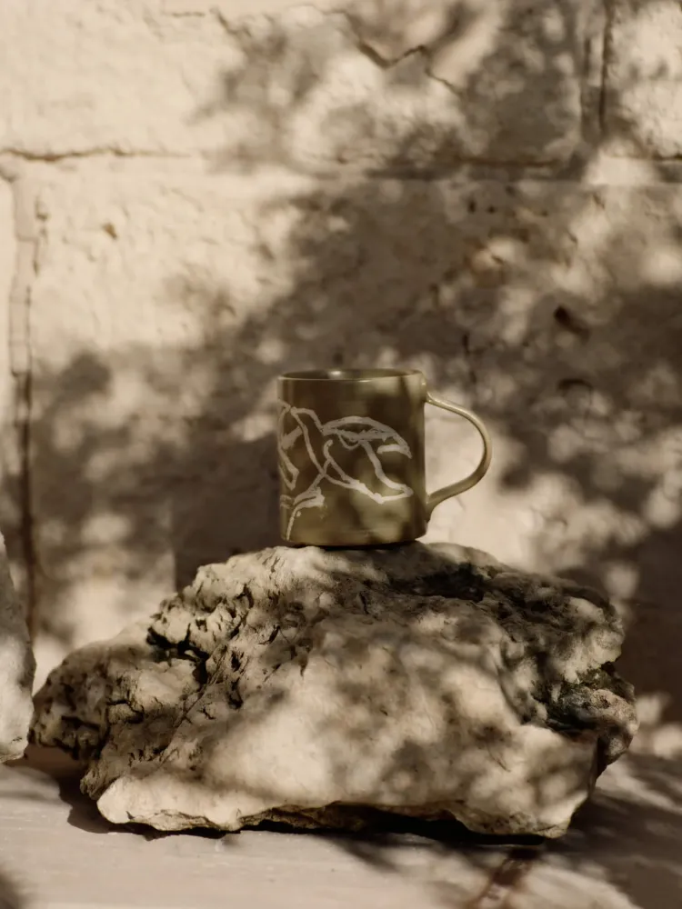 Vuelo Mug - Elm Green Ferm Living - SE