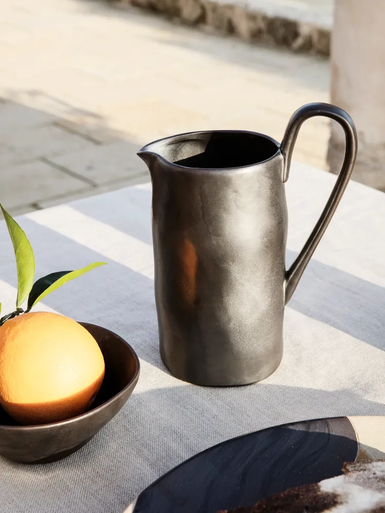 Flow Jug - Black