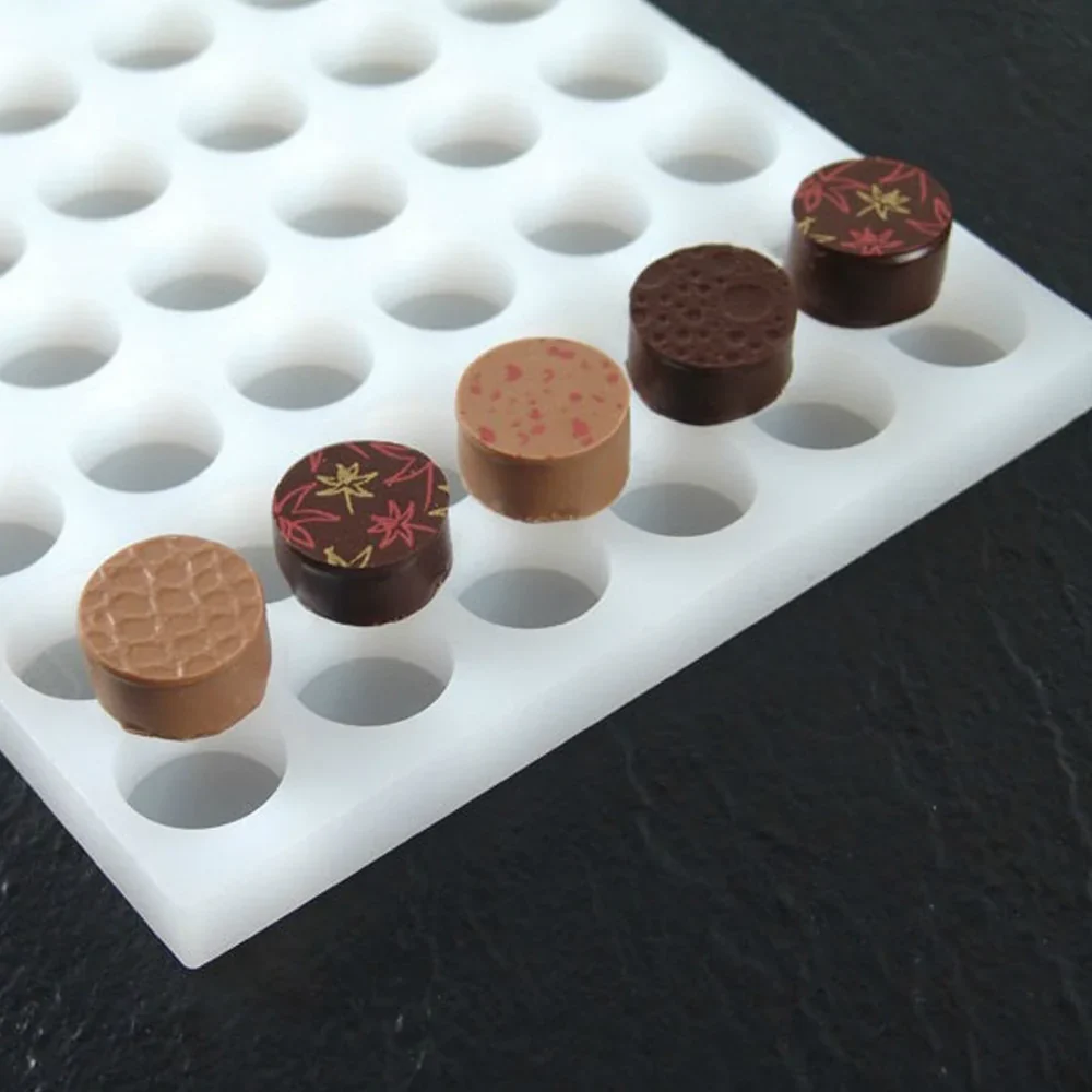 Form LS01 Chocoflex – 54 runda Ø26x14 mm