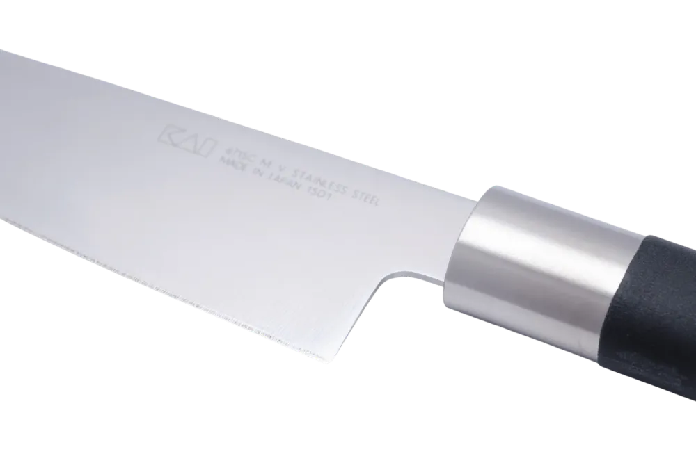 Wasabi Black 150 mm kockkniv KAI