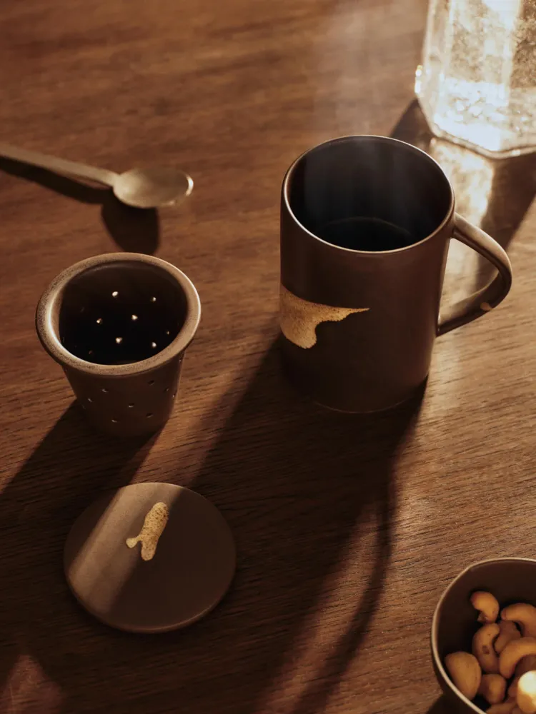 Koyo Tea Mug Infuser Set - Dark Brown/Buff