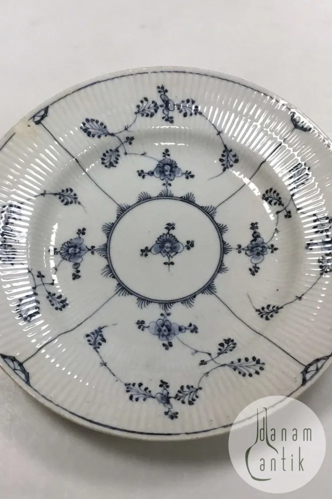 Royal Copenhagen Antik Musselmalet Riflet Tallerken